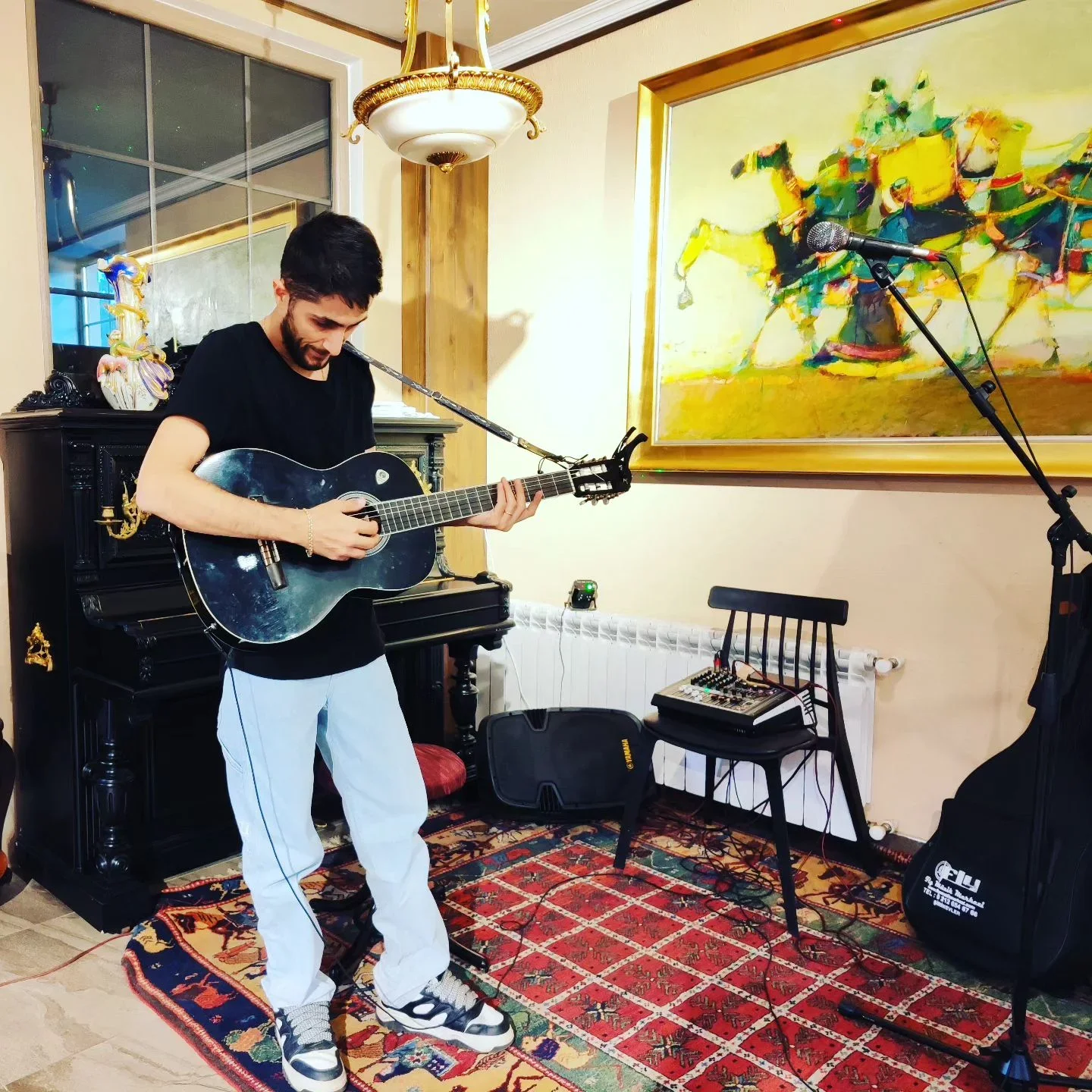 Roudeep Gallery Image 1